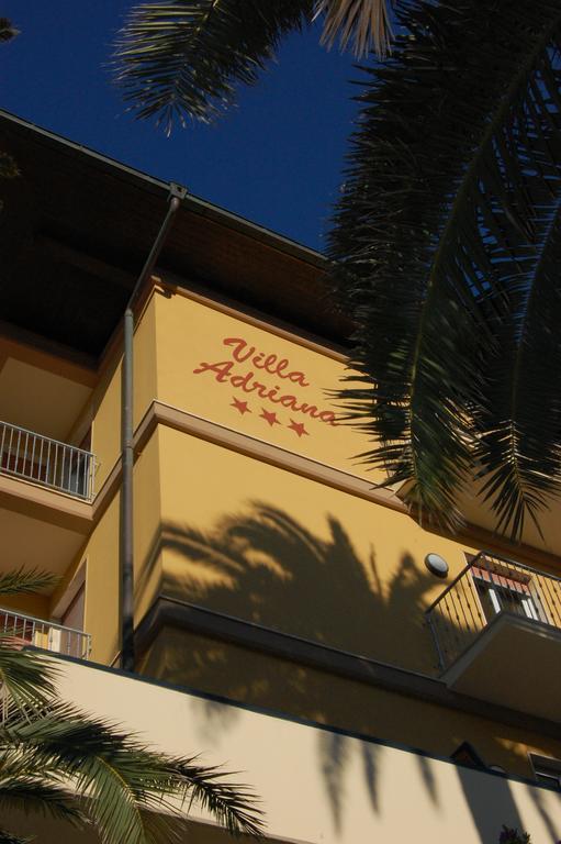 فندق مونتيروسّو ال ماريفي  فندق فيلا أدريانا المظهر الخارجي الصورة
